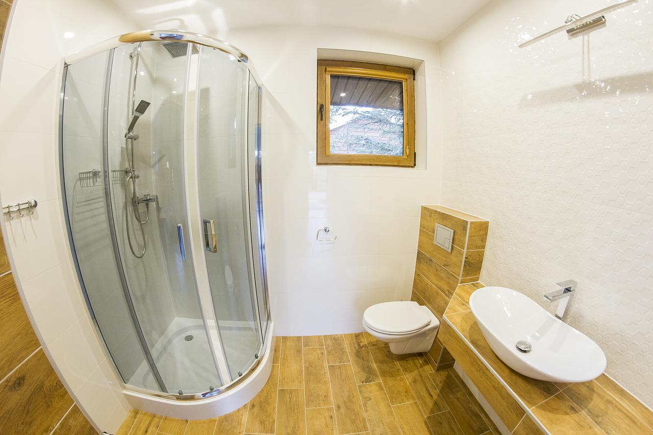 "Miedzy Gruszka A Sanem" Apartamento Lesko Exterior foto
